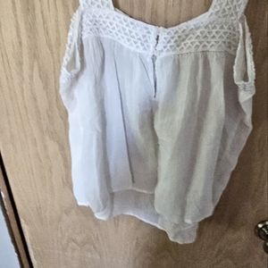 This is a great summer top